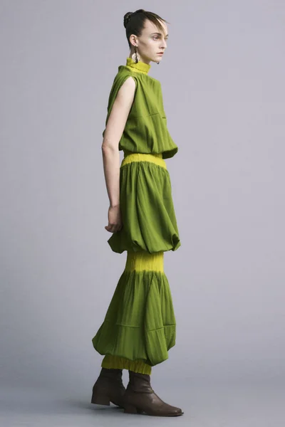 Look 15